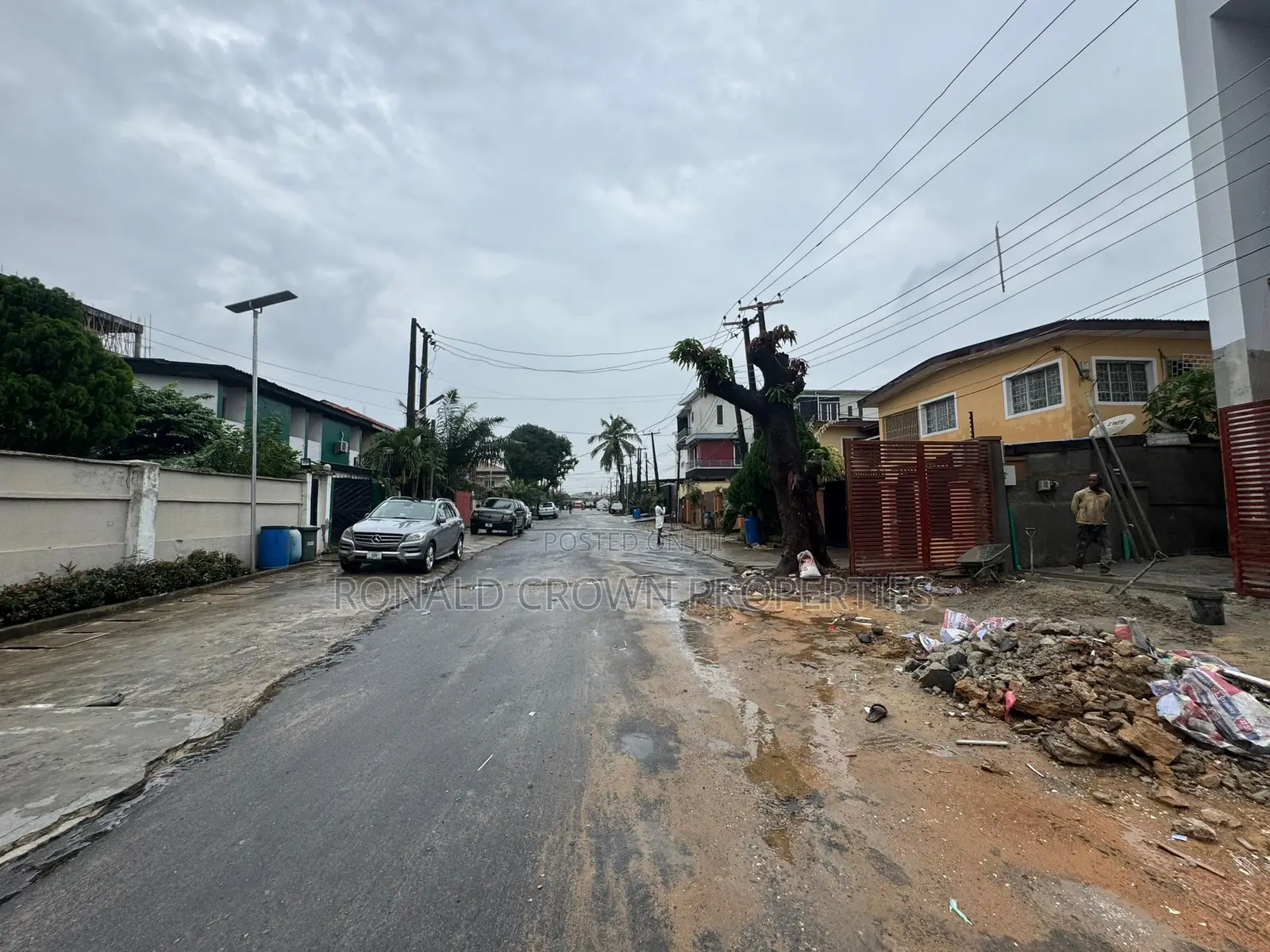 5bdrm House in Adeniyi Jones for sale in Adeniyi Jones