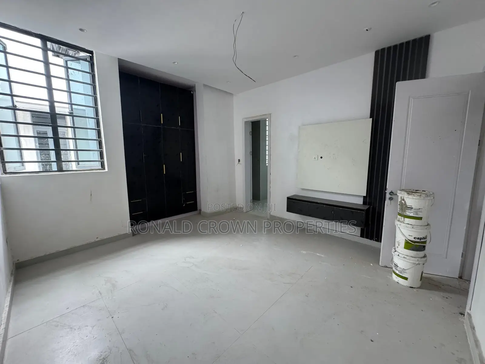 5bdrm House in Adeniyi Jones for sale in Adeniyi Jones