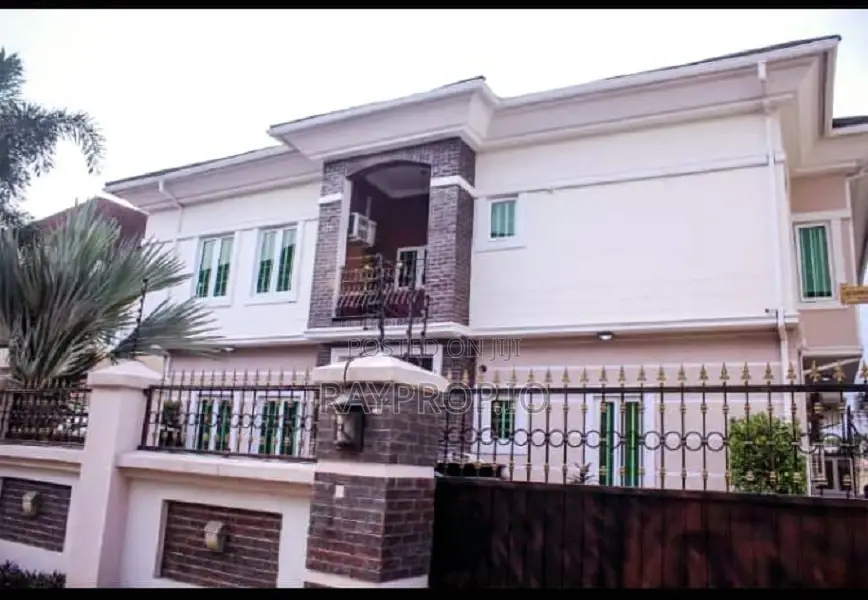 517934cx - 1 Bedroom Shortlet in Ikeja Gra in Ikeja GRA