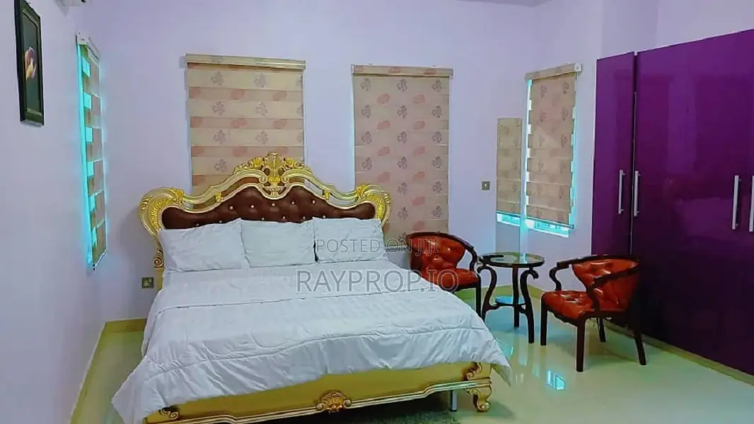 571620pr - 2 Bedroom Shortlet in Ikeja Gra in Ikeja GRA