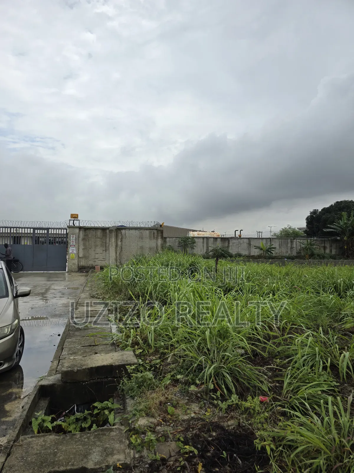 Land Directly on Lekki Epe Expressway in Awoyaya