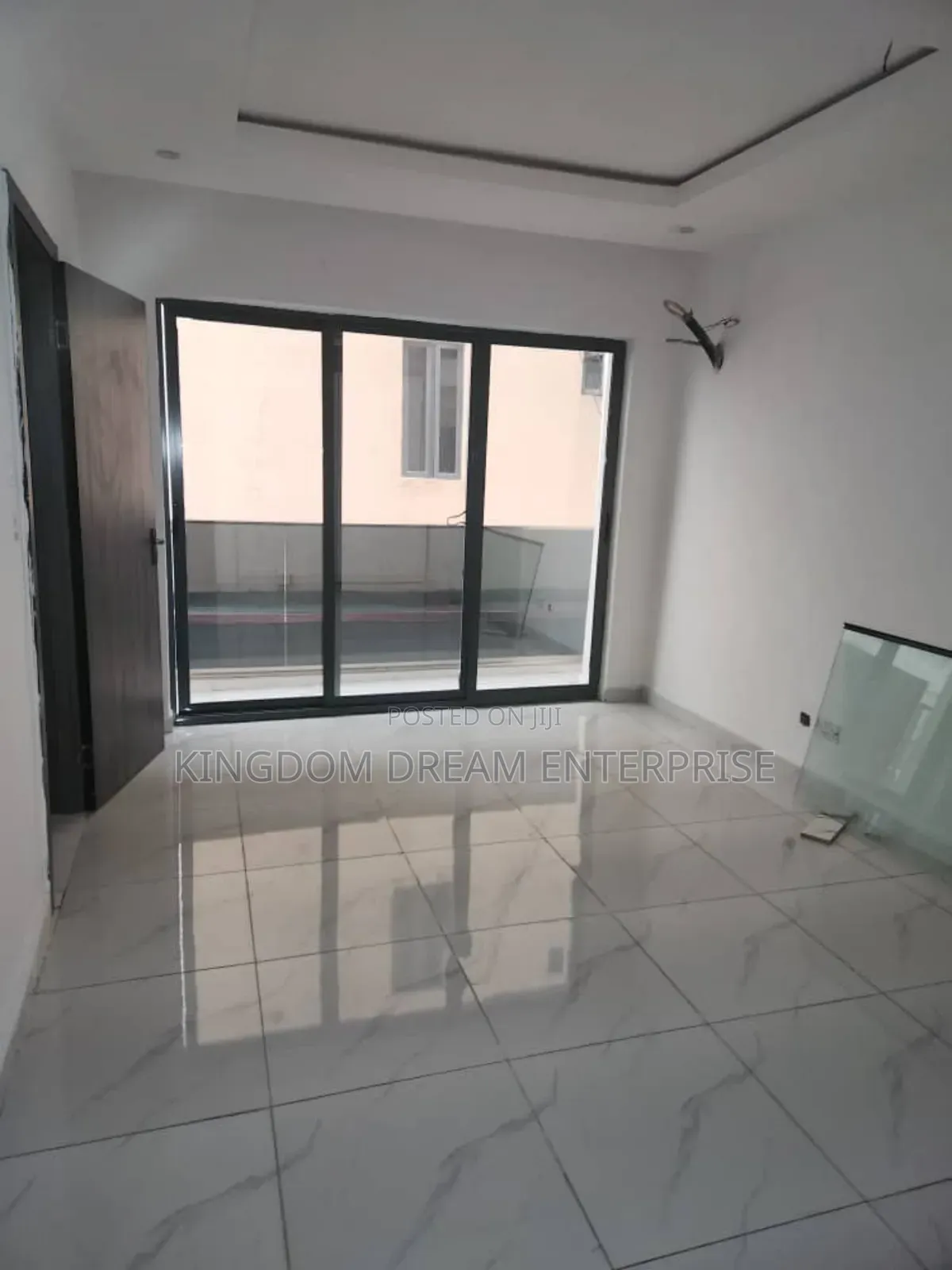 2bdrm Apartment in Horizon Heights Off for sale in Off Lekki-Epe Expressway