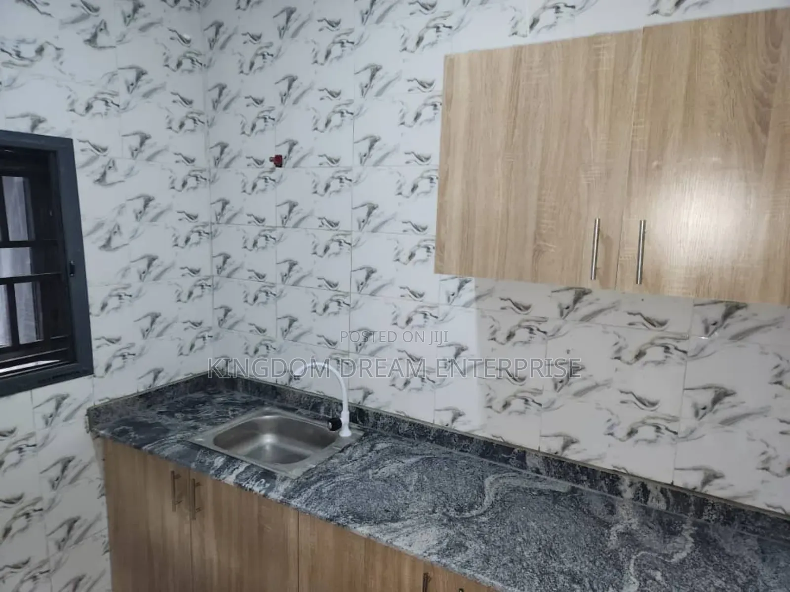 2bdrm Apartment in Off Agbe Road for rent in Abule Egba