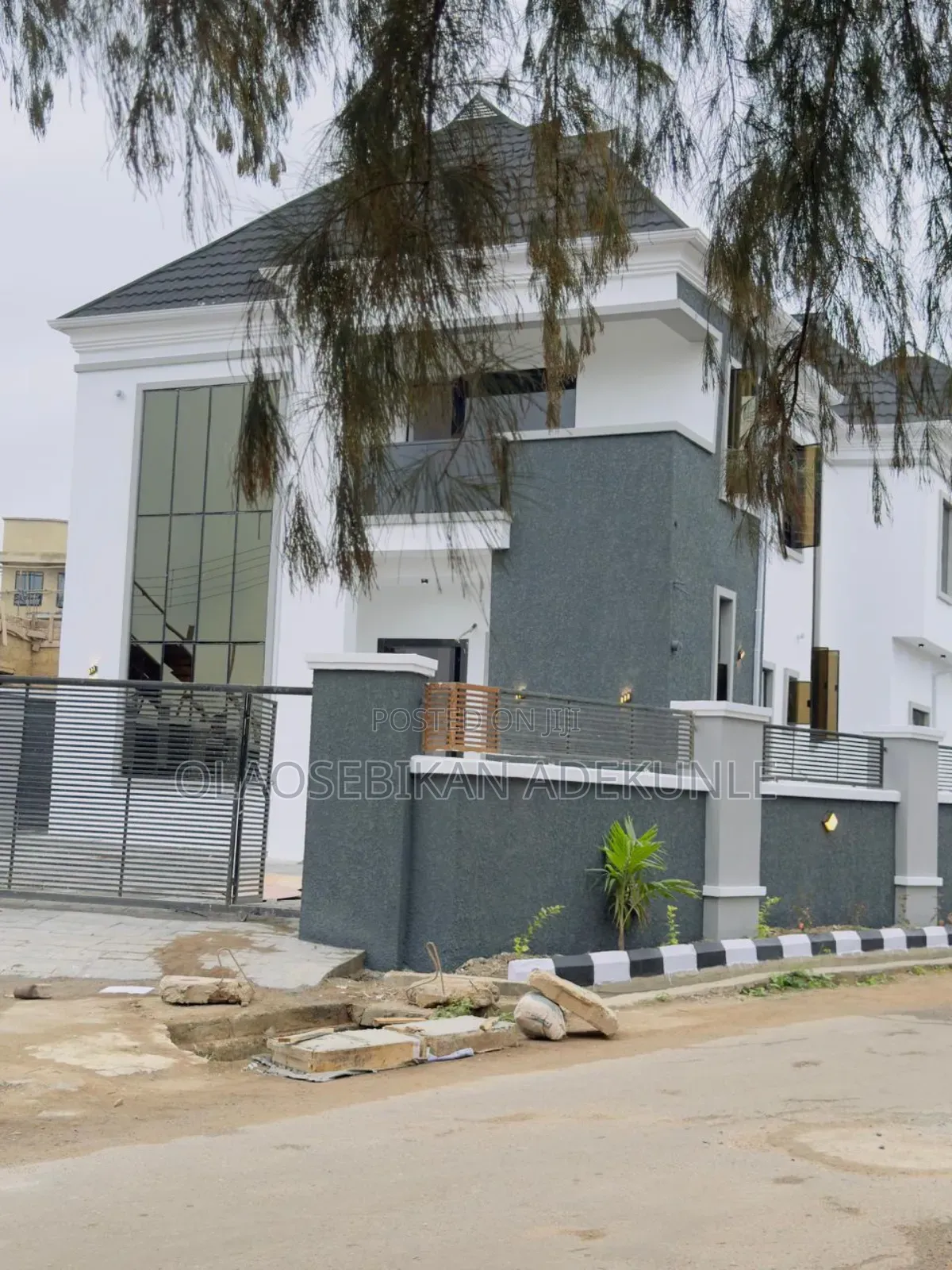 4bdrm Duplex in Carlton Gate Gra, Ibadan for sale in Ibadan