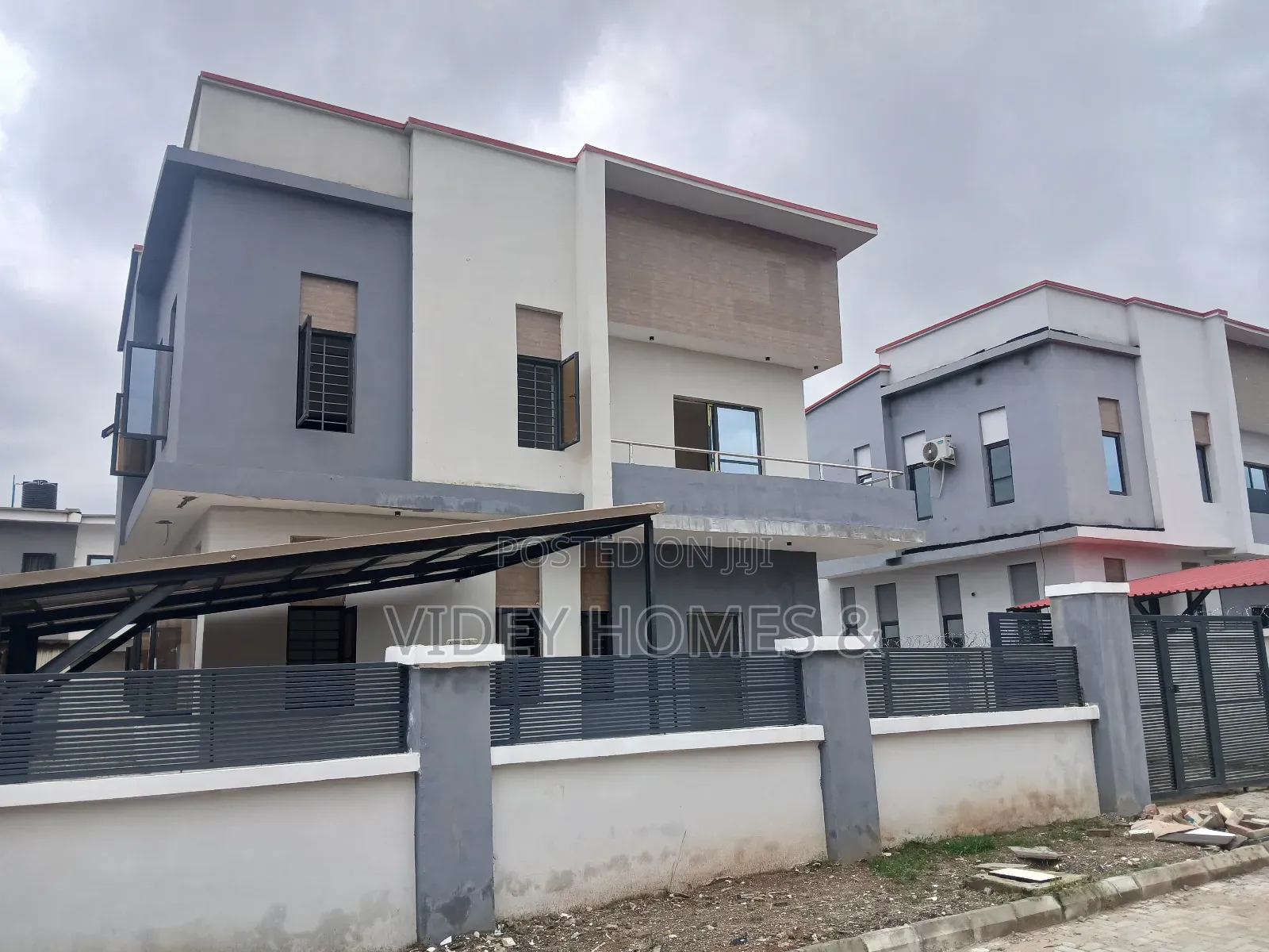 3bdrm Duplex in Sunnyvale 2, Dakwo District for rent in Dakwo District