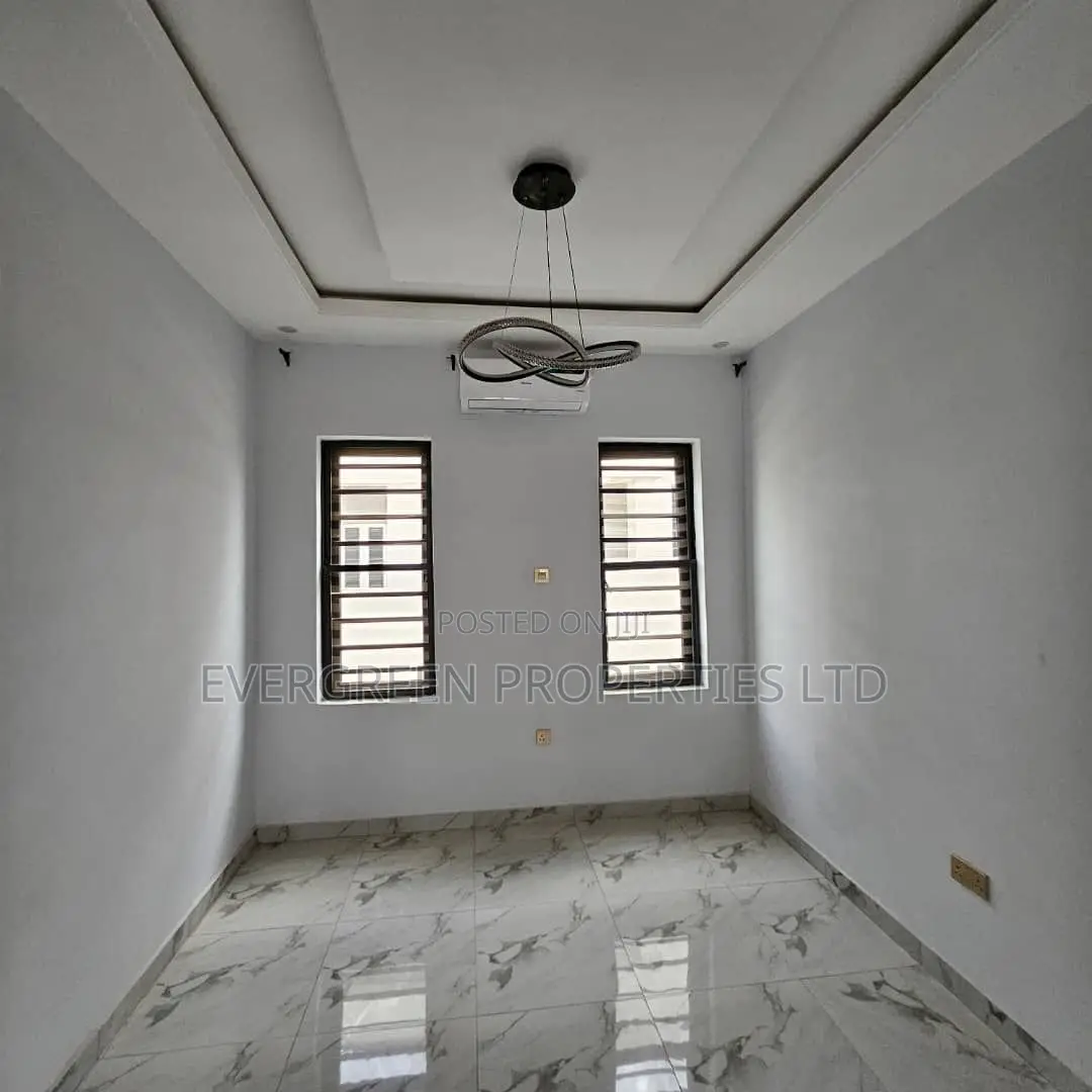 4bdrm Duplex in Akobo for rent in Akobo