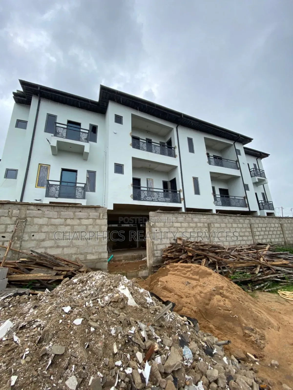 2bdrm Apartment in GRA Phase 1 for sale in GRA Phase 1