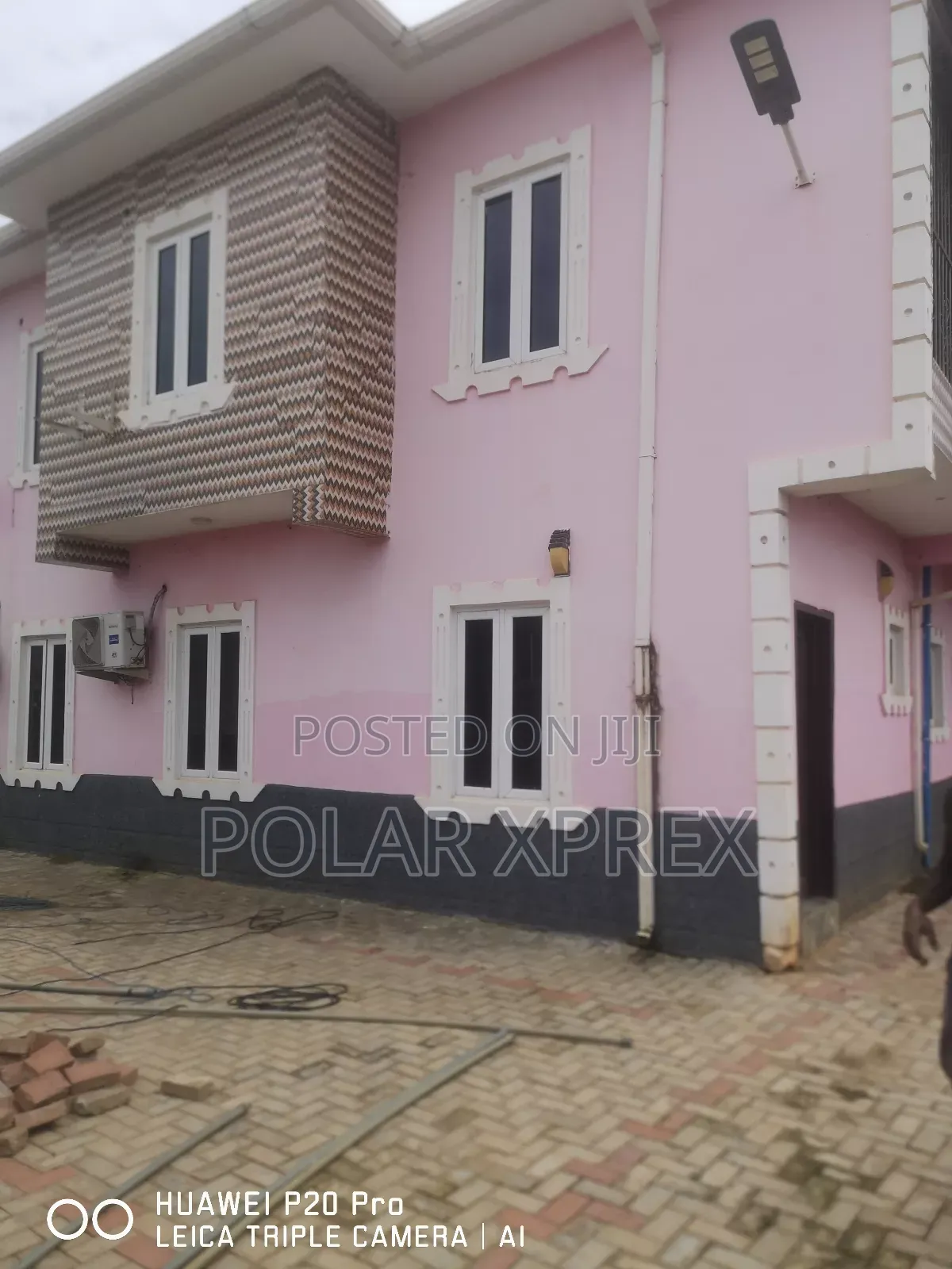 3bedrm and 2bdrm + Self Containe in F01, Kubwa for Sale in Kubwa