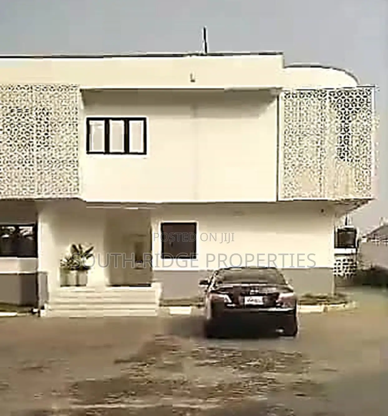 18bdrm Mansion in Asokoro for sale in Asokoro
