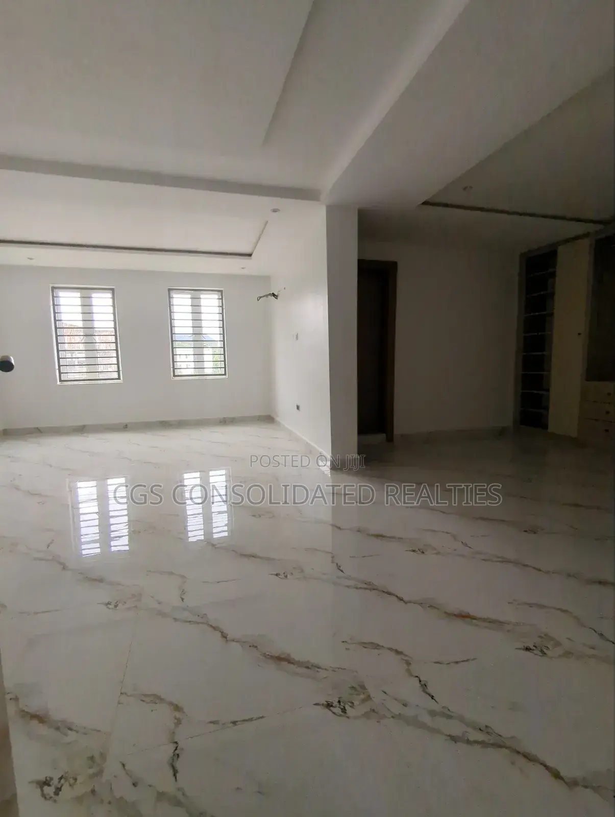 4bdrm Duplex in Rohi Estate, Life Camp for sale in Life Camp
