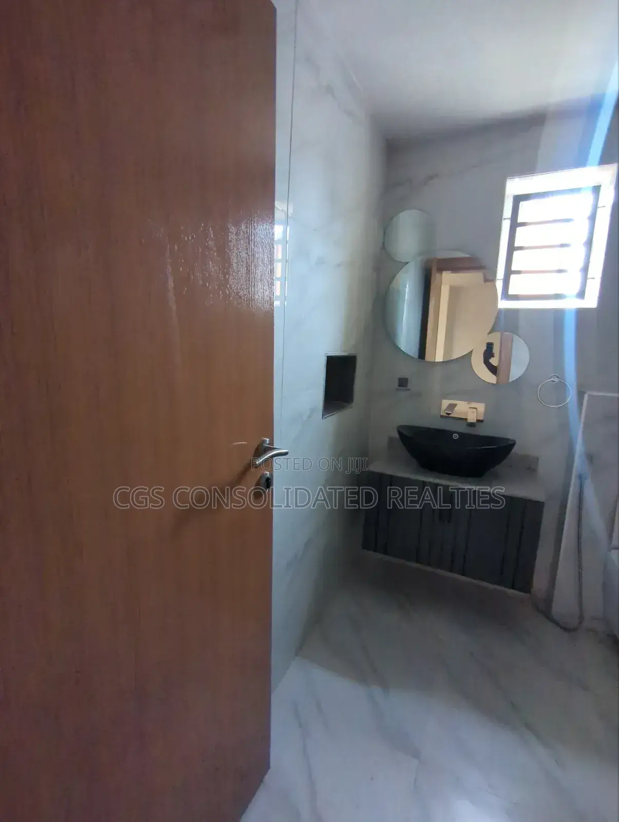 4bdrm Duplex in Rohi Estate, Life Camp for sale in Life Camp