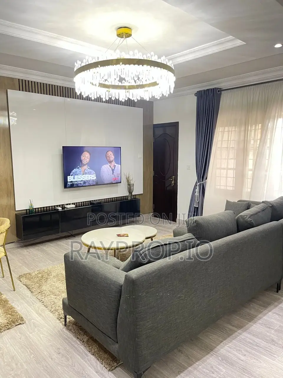 950317rt - 1 Bedroom Shortlet in Lekki Phase 1 in Lekki Phase 1