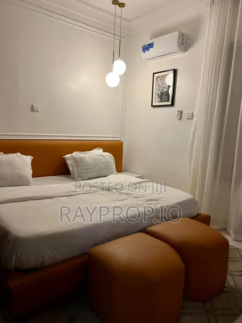 661410sj - 2 Bedroom Shortlet in Lekki Phase 1 in Lekki Phase 1
