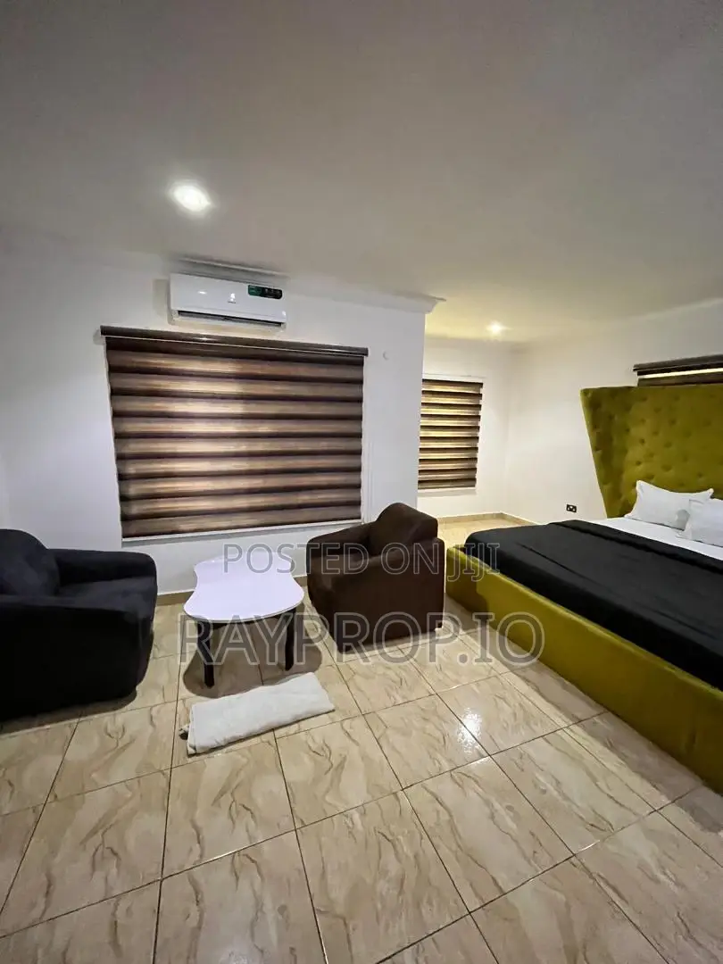 750863qh - 3 Bedroom Shortlet in Ajah in Lekki Gardens Estate