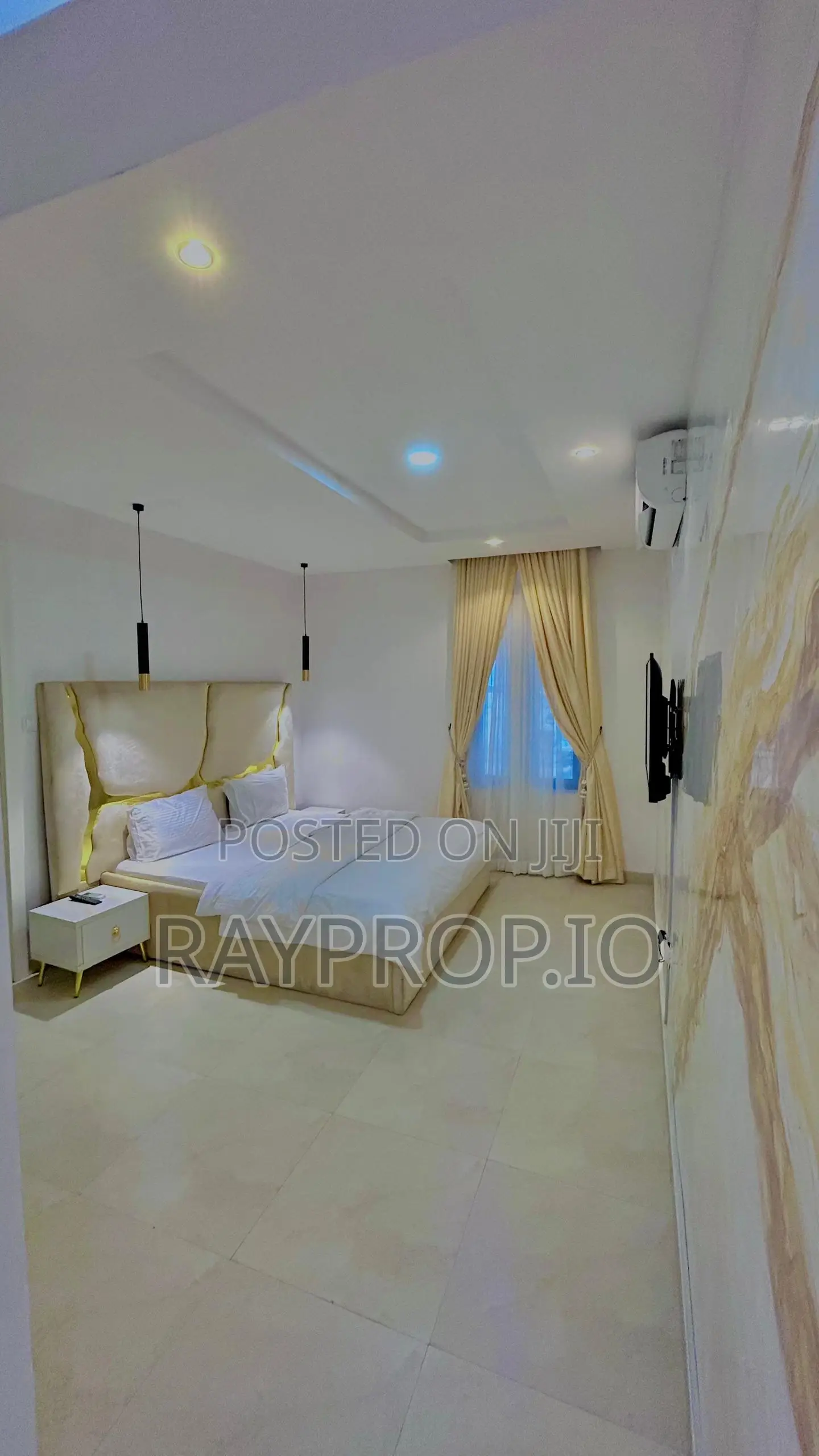 767004bp - 2 Bedroom Shortlet in Lekki Phase 1 in Lekki Phase 1