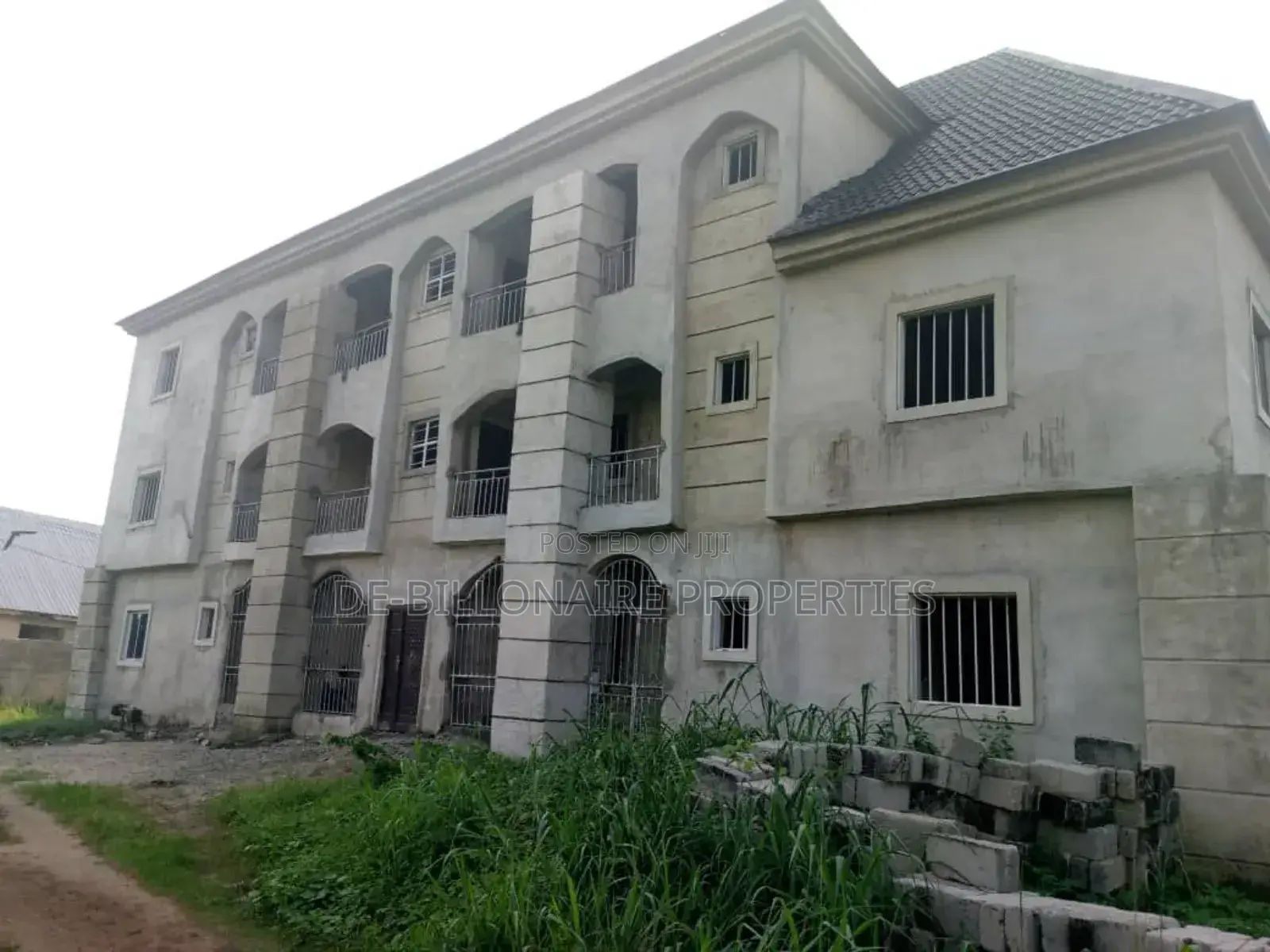 3bdrm Block of Flats in Owerri for sale in Owerri