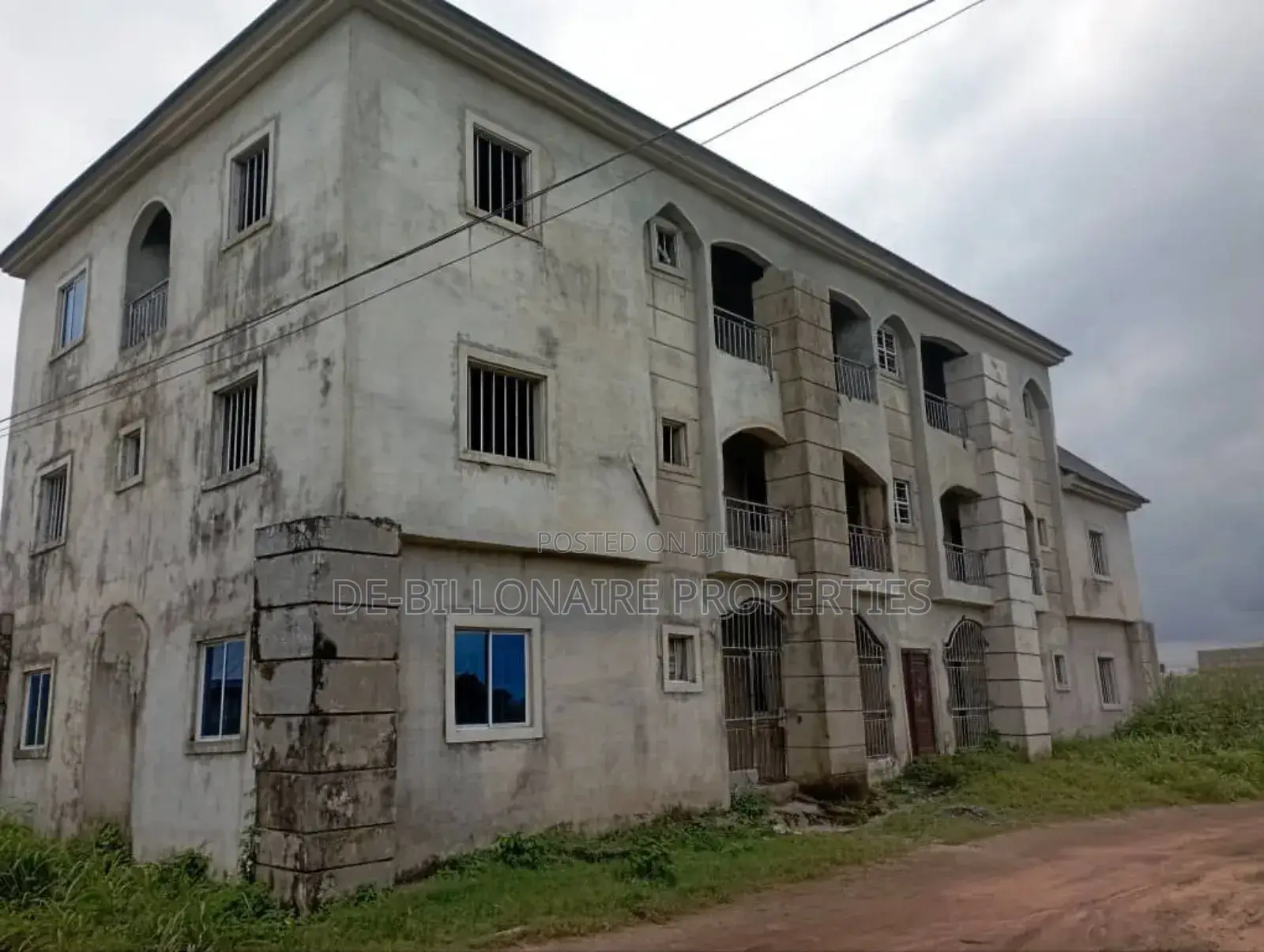 3bdrm Block of Flats in Owerri for sale in Owerri