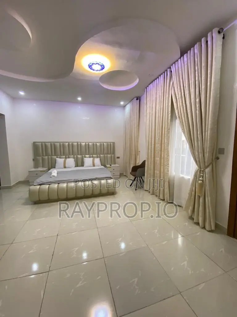 070709pu - 4 Bedroom Shortlet in Ikate Lekki in Ikate