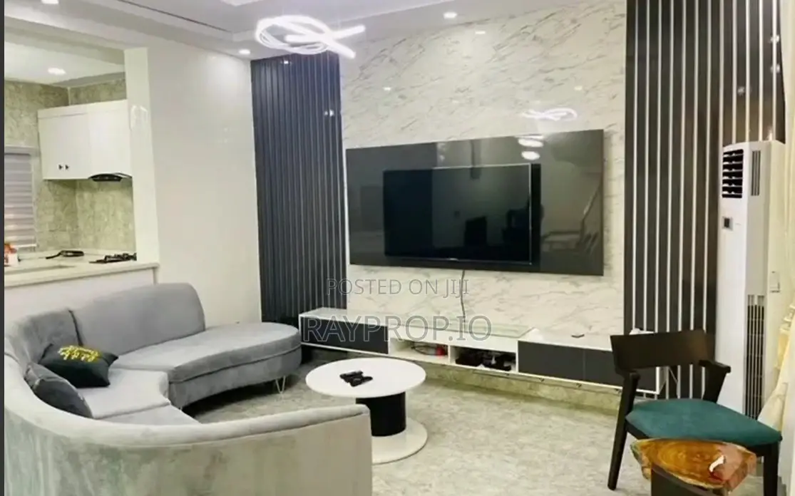 070709pu - 4 Bedroom Shortlet in Ikate Lekki in Ikate