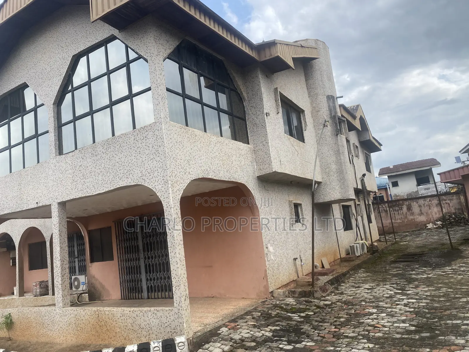 6bdrm Duplex in Benin City for sale in Benin City