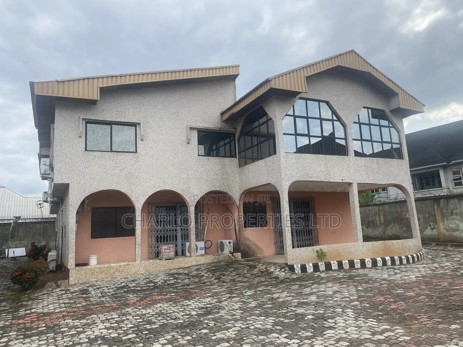 6bdrm Duplex in Benin City for sale in Benin City