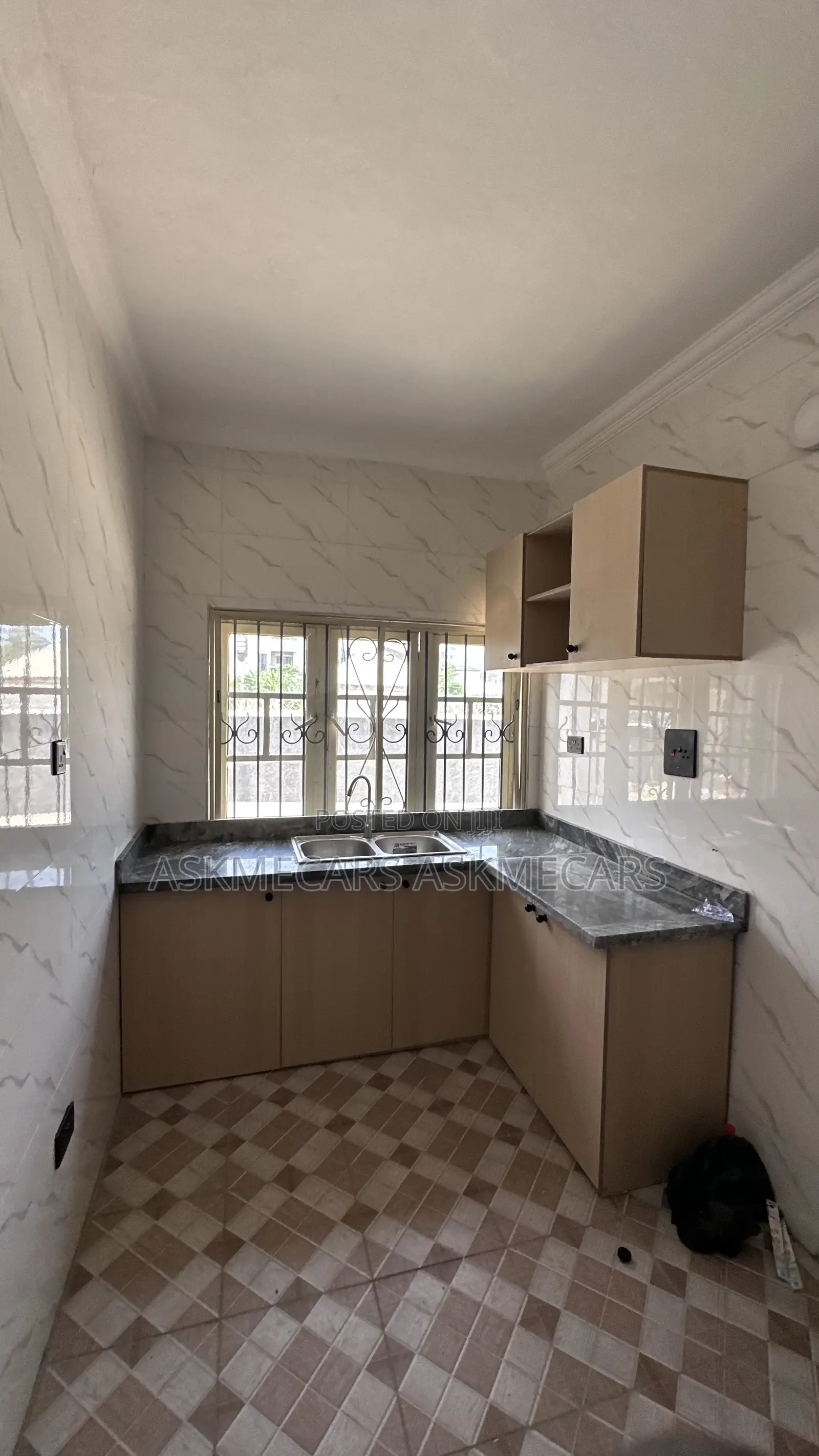 2bdrm Room & Parlour in Dkk, Ajah for rent in Ajah
