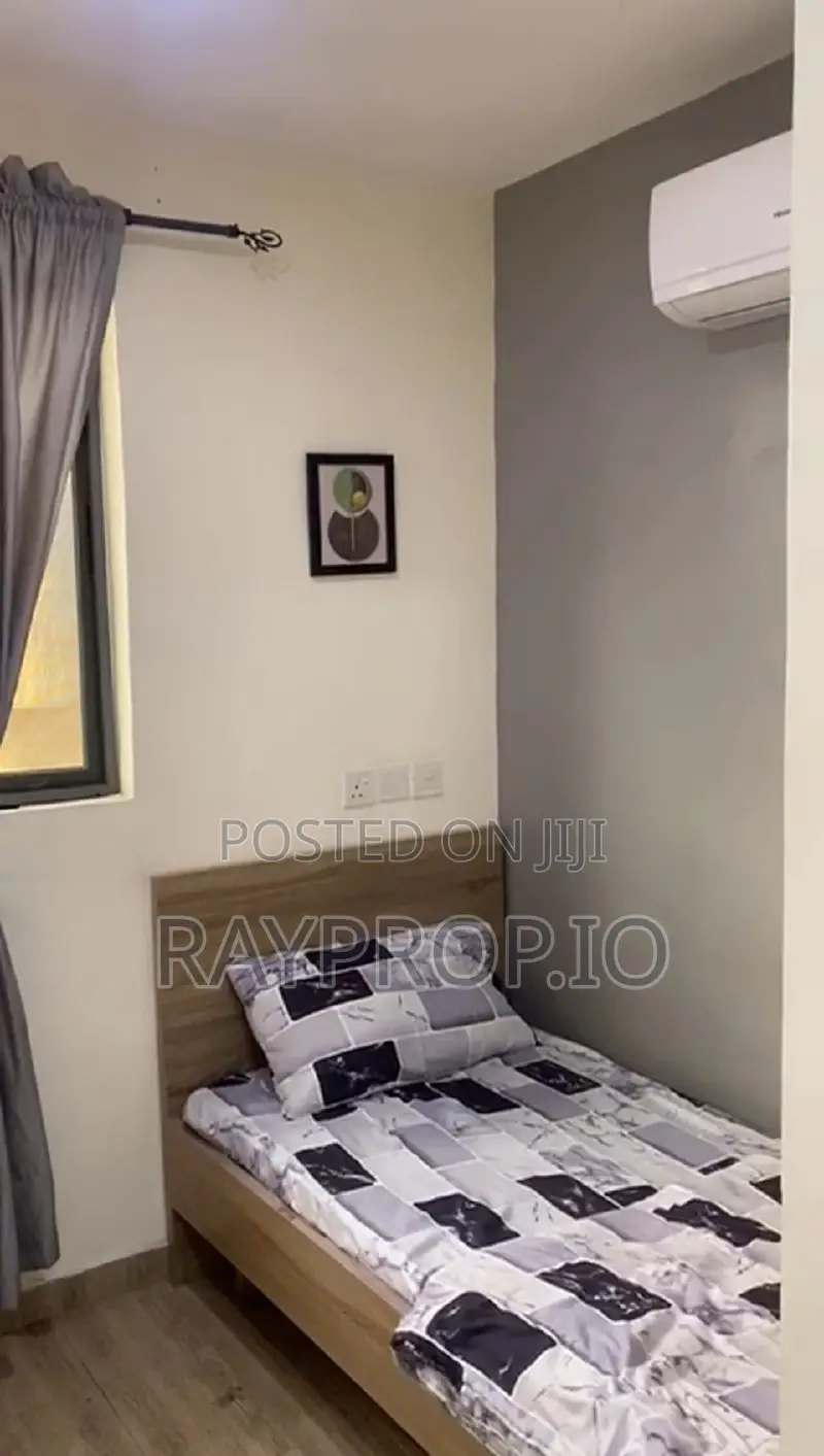 742370tu - Studio Shortlet in Yaba in Sabo / Yaba