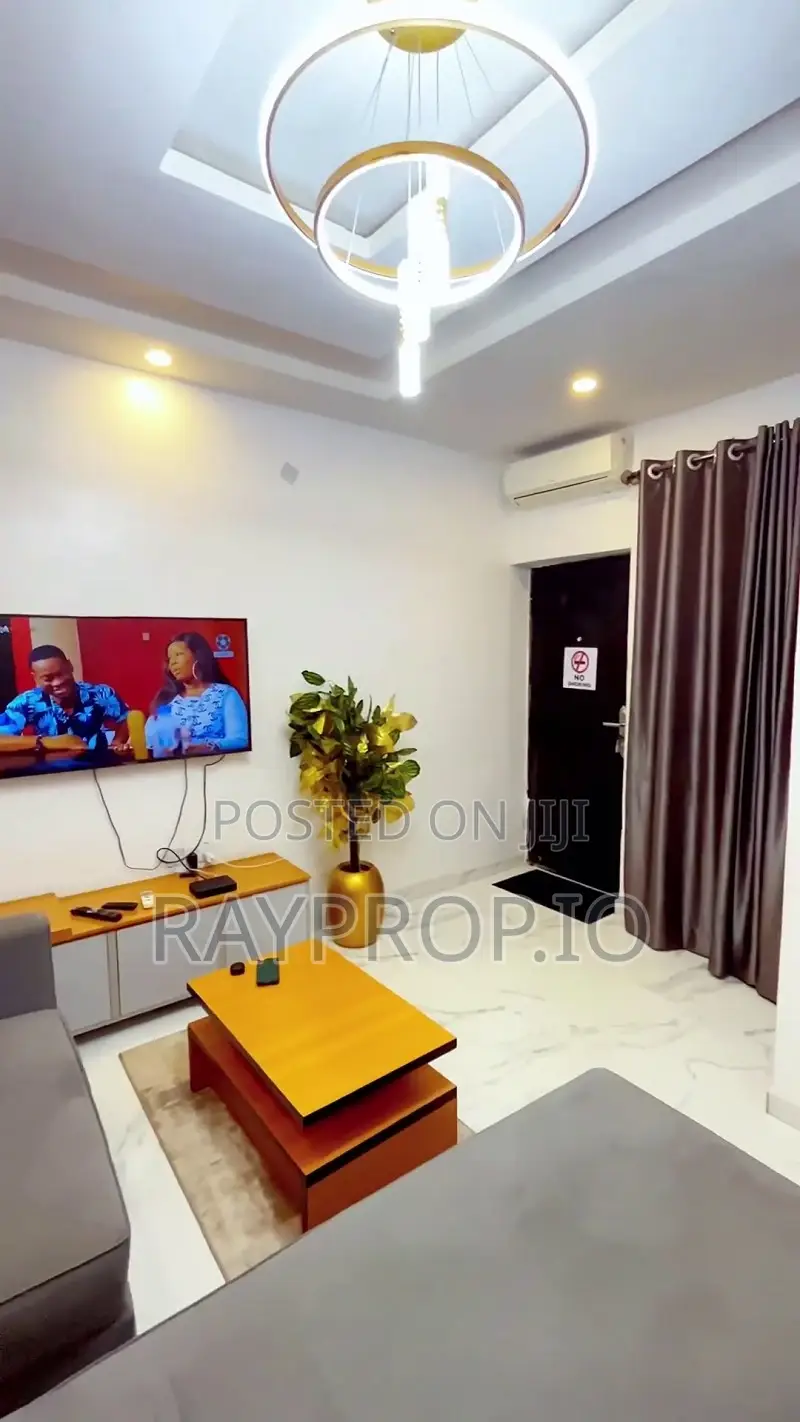 900729ce - 1 Bedroom Shortlet in Surulere in Coker