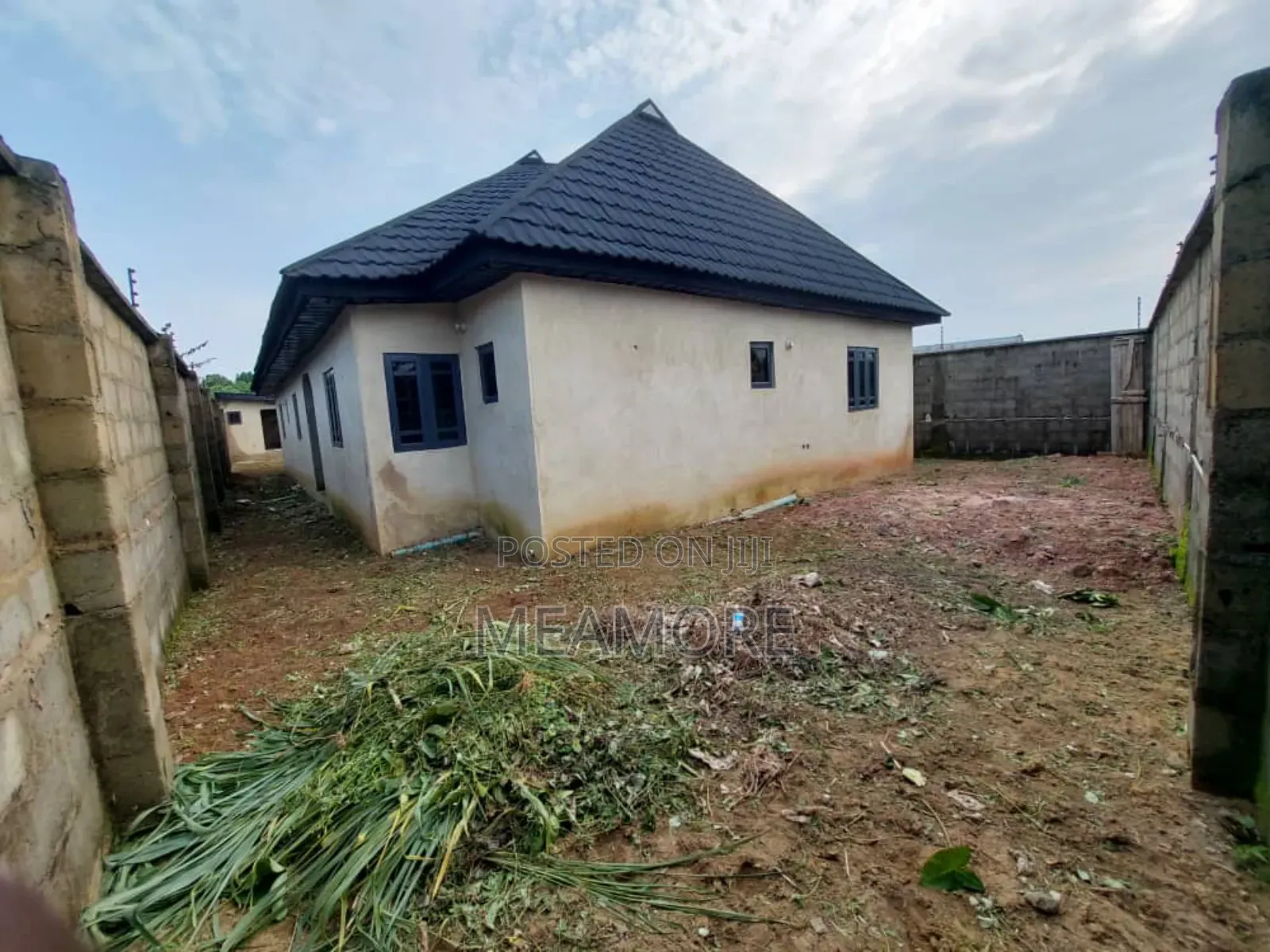 4bdrm Bungalow in Kula Kekere, Epe for sale in Epe