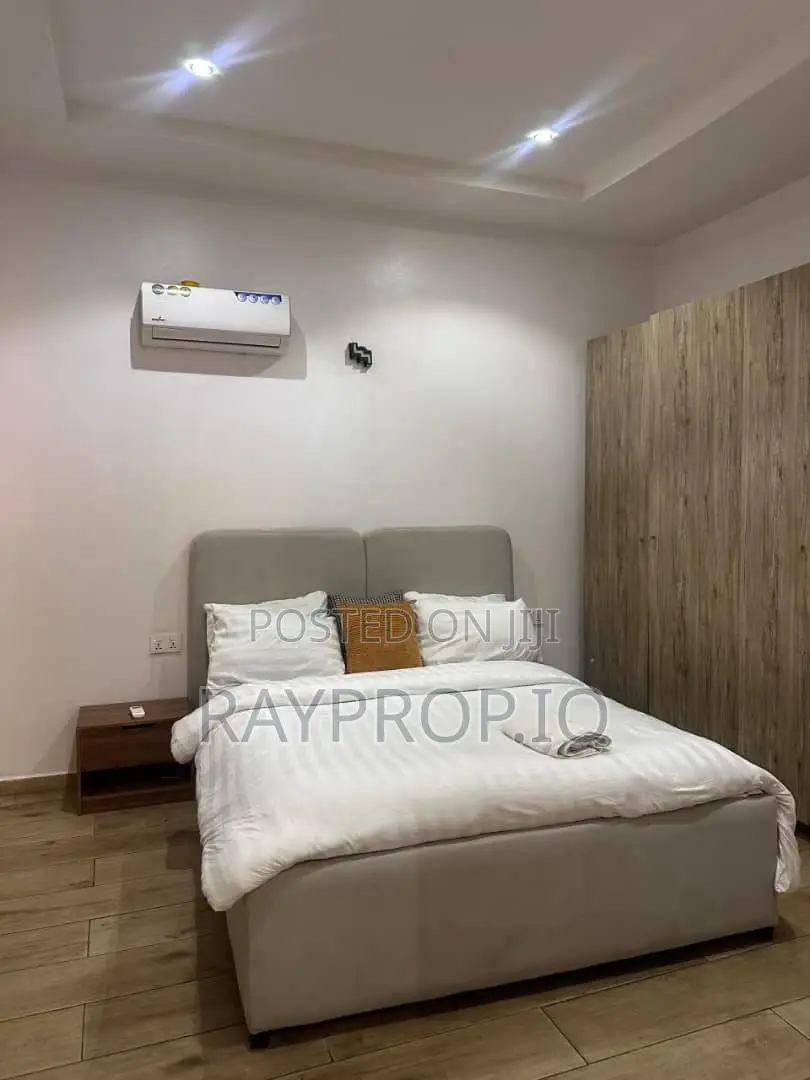 264844hz - Cozy 2 Bedroom Shortlet in Lekki Phase 1 in Lekki Phase 1
