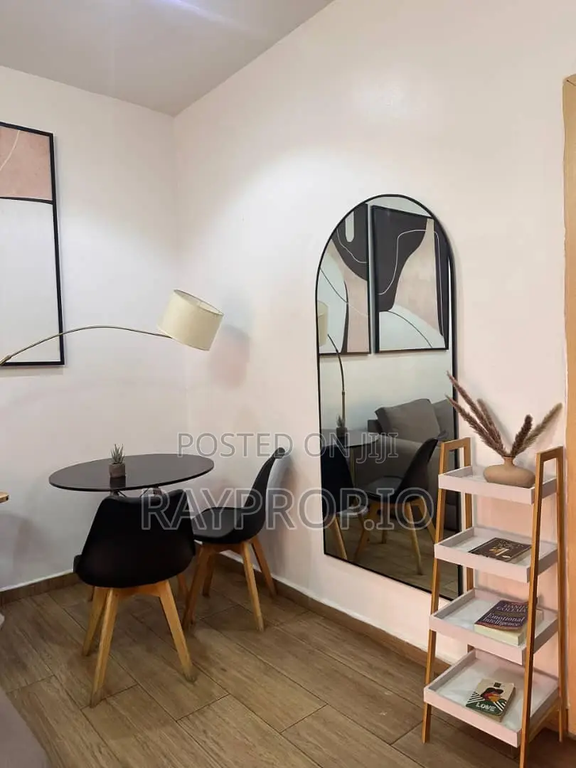 814293se - Charming 1 Bedroom Shortlet in Lekki Phase 1 in Lekki Phase 1