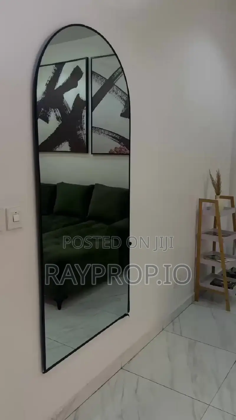 814282se - Stylish 1 Bedroom Shortlet in Lekki Phase 1 in Lekki Phase 1