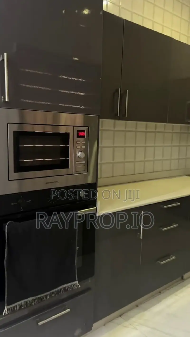 814282se - Stylish 1 Bedroom Shortlet in Lekki Phase 1 in Lekki Phase 1