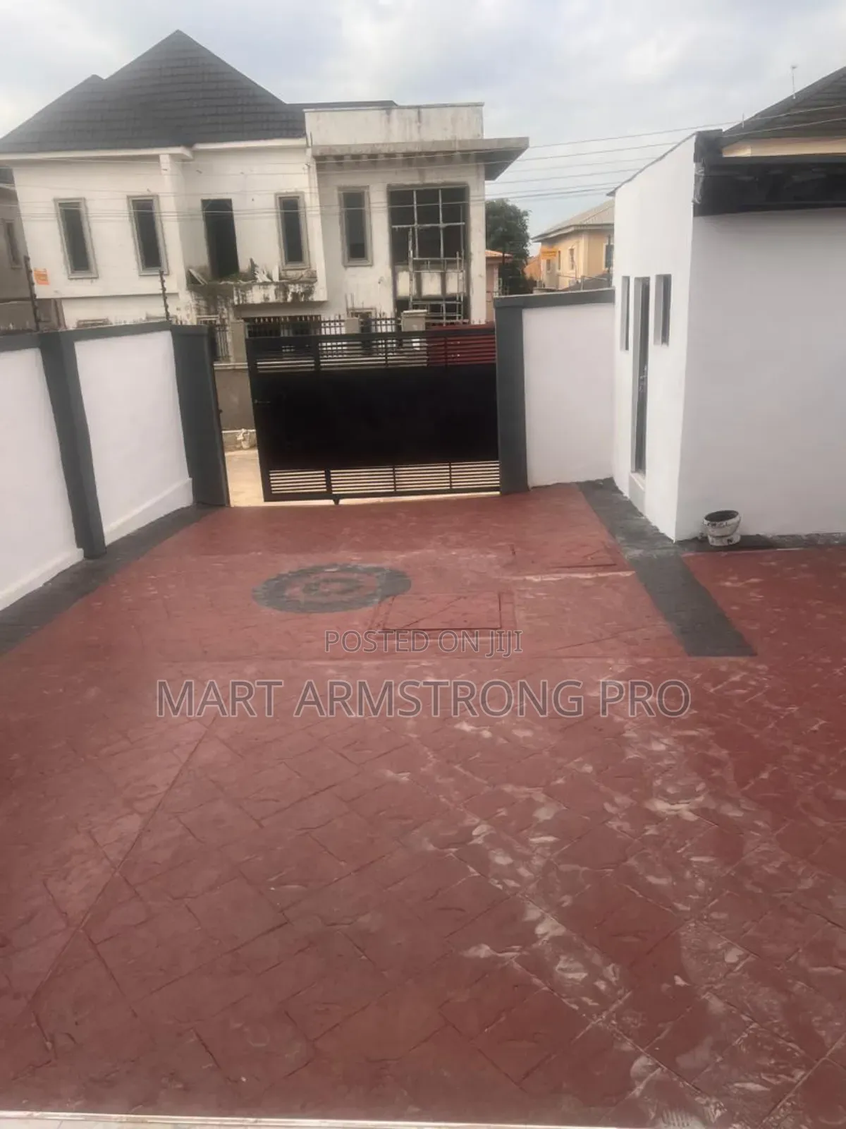 Furnished 4bdrm Duplex in Waterfront Estate for sale in Magodo Isheri