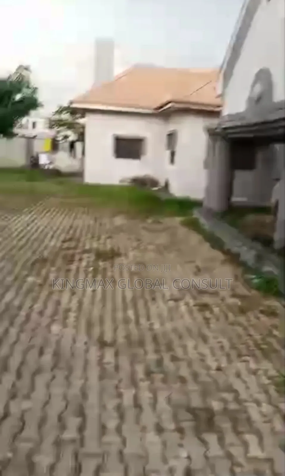 8bdrm Bungalow in Kado Abuja for sale in Kado