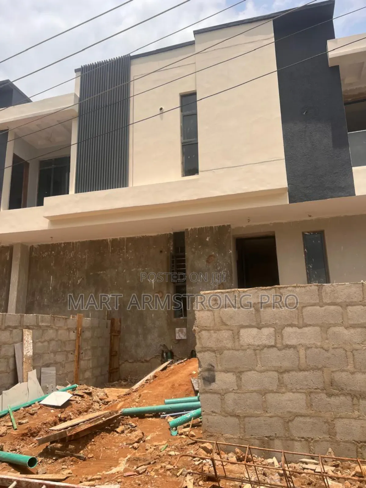Furnished 4bdrm Duplex in Waterfront Estate for sale in Magodo Isheri
