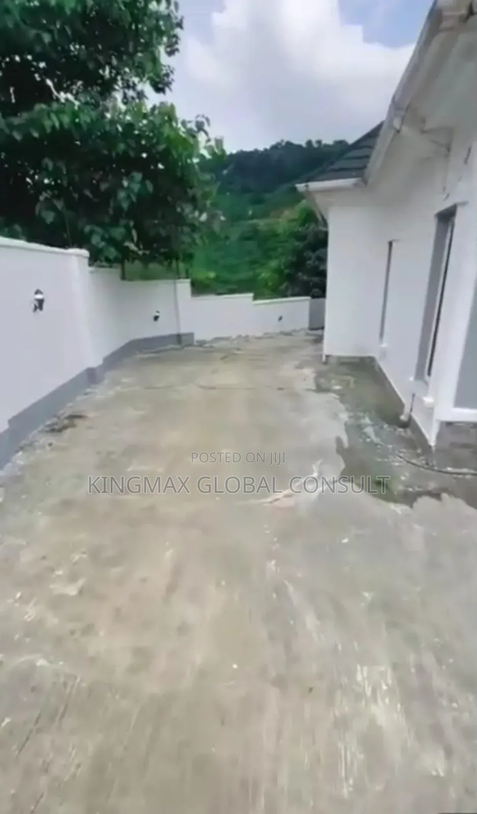 3bdrm Bungalow in Dawaki Abuja for sale in Dawaki