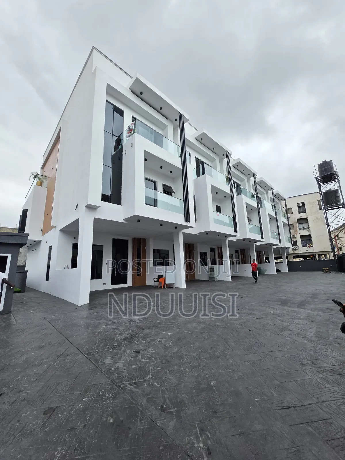 4bdrm Duplex in Osapa london for sale in Osapa london