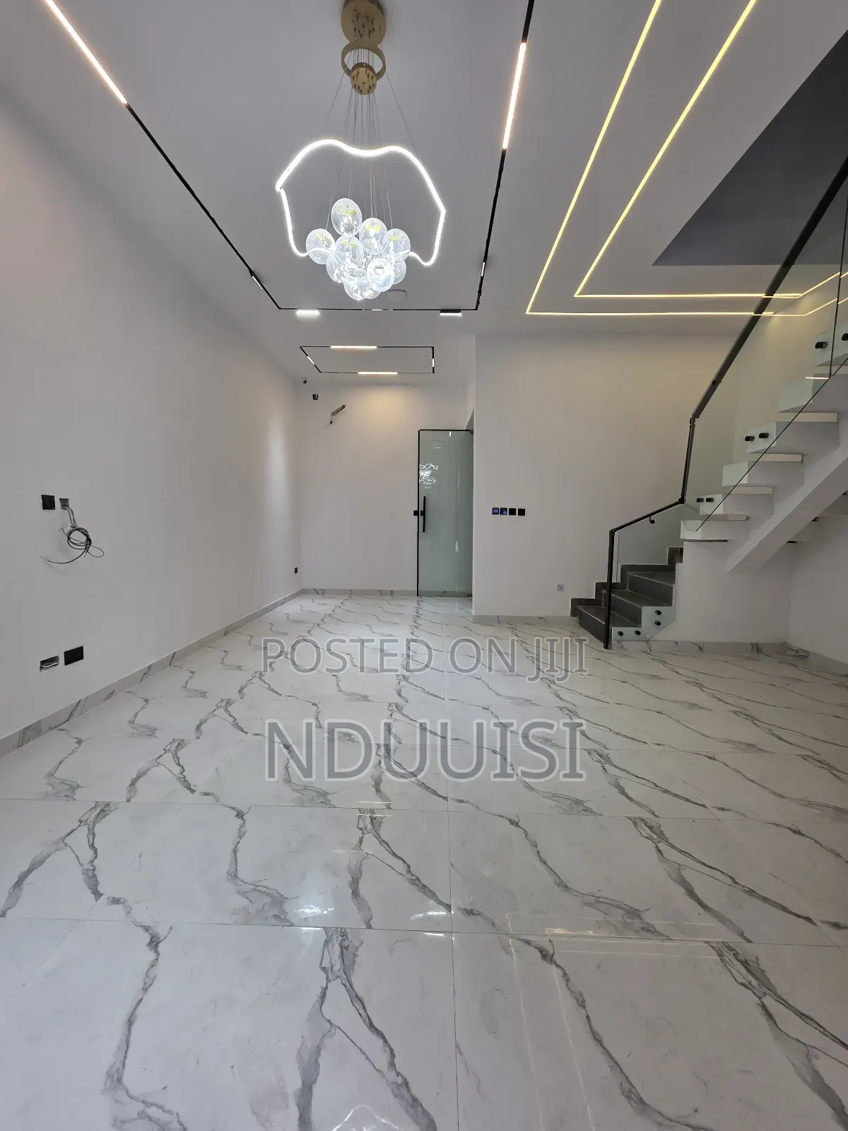 4bdrm Duplex in Osapa london for sale in Osapa london