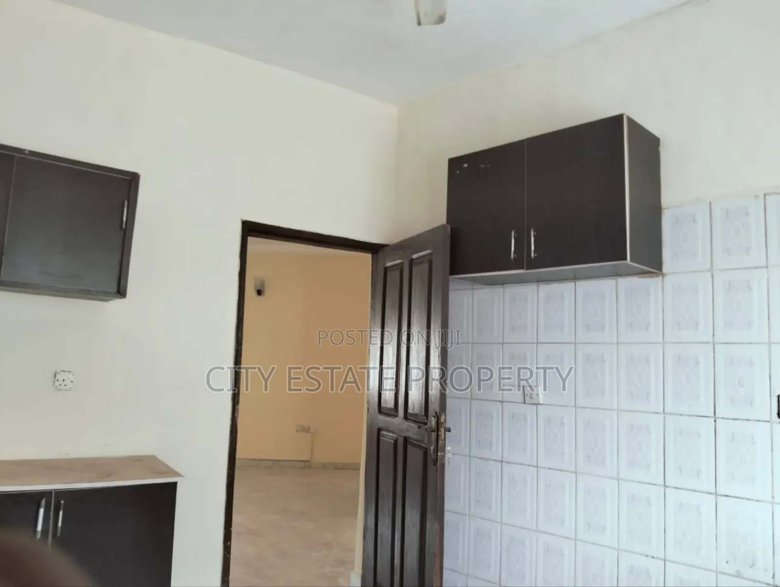 3bdrm Block of Flats in City Estate, Utako for rent in Utako