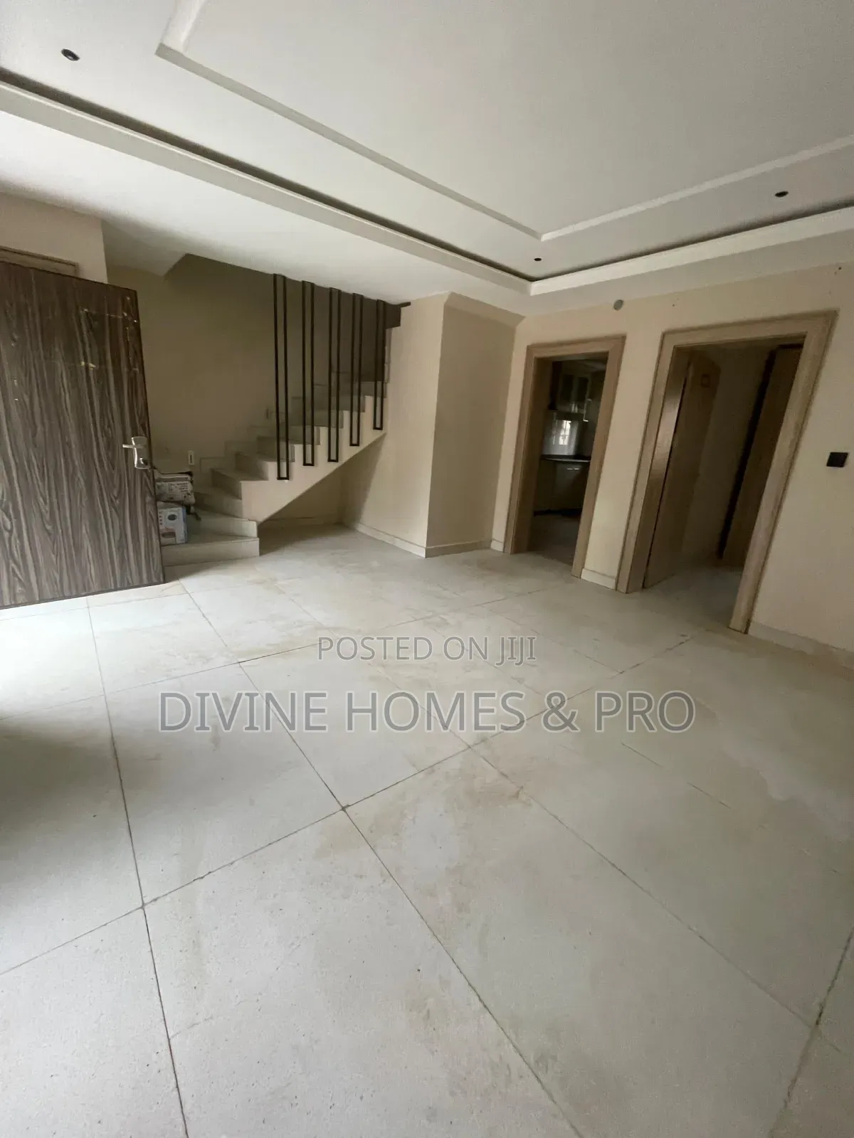 4bdrm Duplex in Life Camp for sale in Life Camp