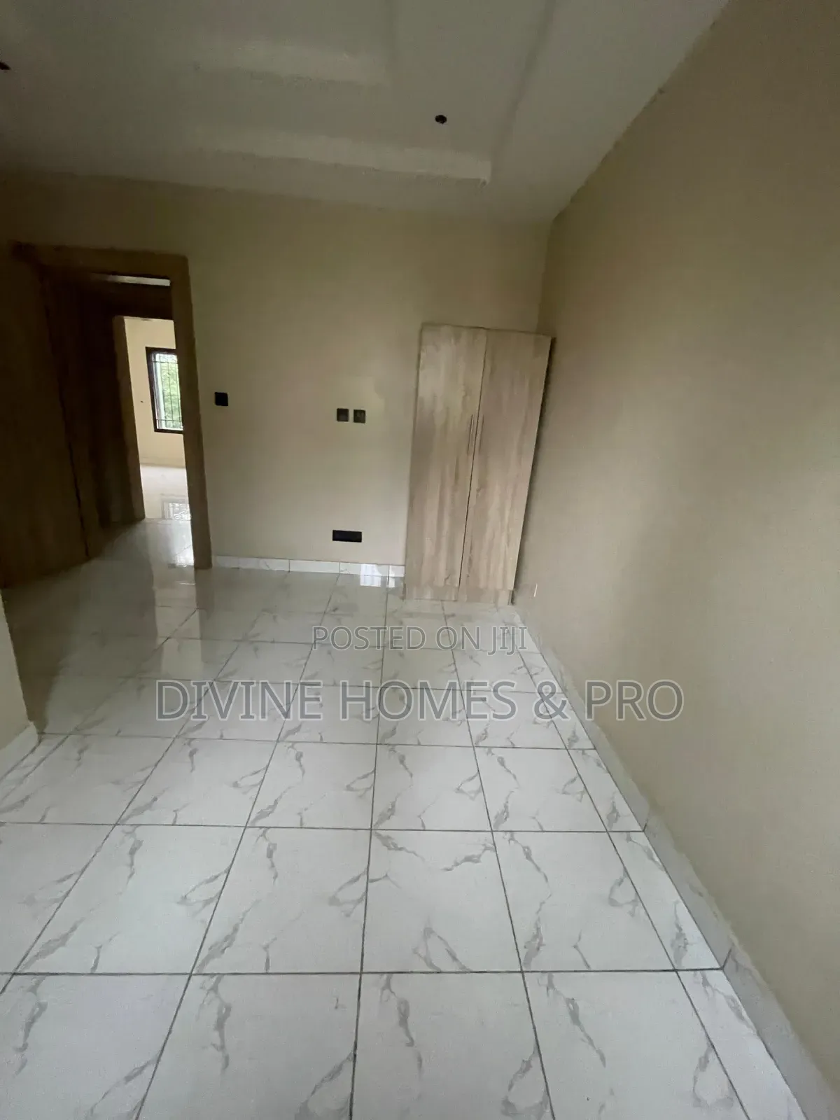 4bdrm Duplex in Life Camp for sale in Life Camp