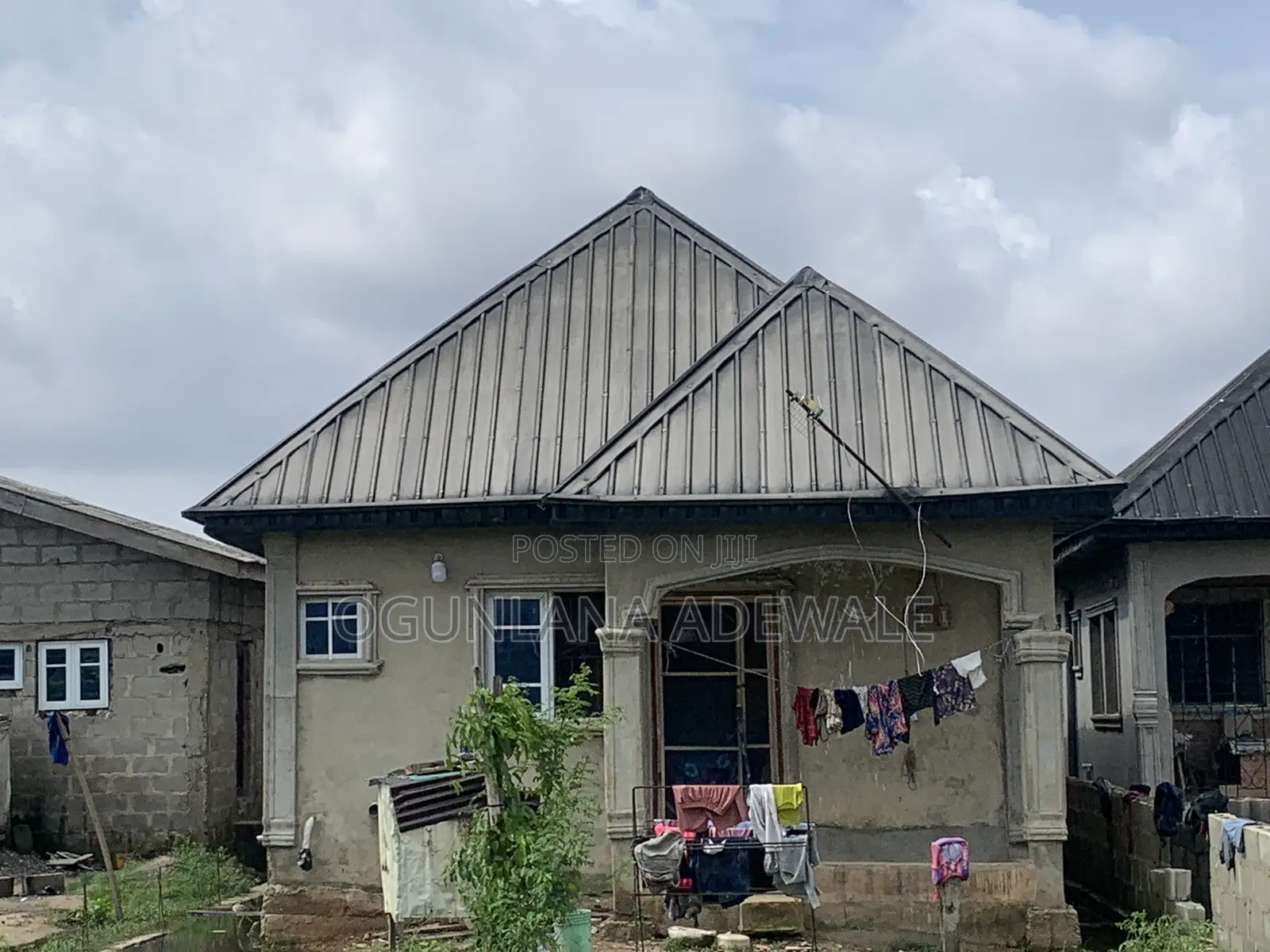 3bdrm Bungalow in Ijeododo, Ijegun for sale in Ijegun
