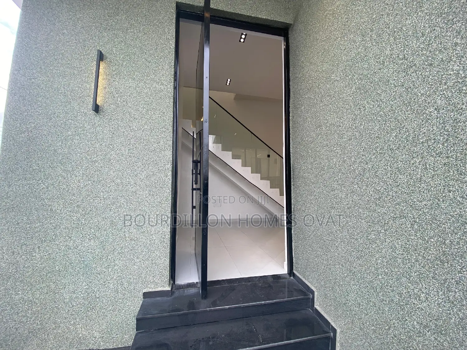 4bdrm Duplex in Addo Road, Ajah for sale in Ado / Ajah