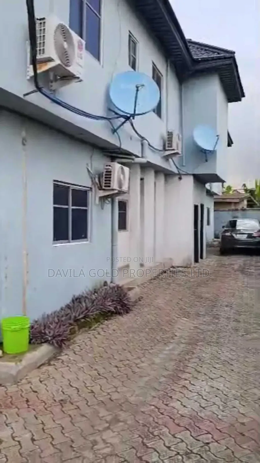 12bdrm Block of Flats in Benin City for sale in Benin City