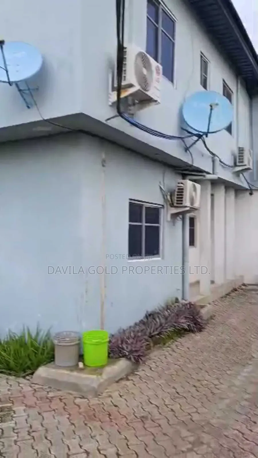 12bdrm Block of Flats in Benin City for sale in Benin City