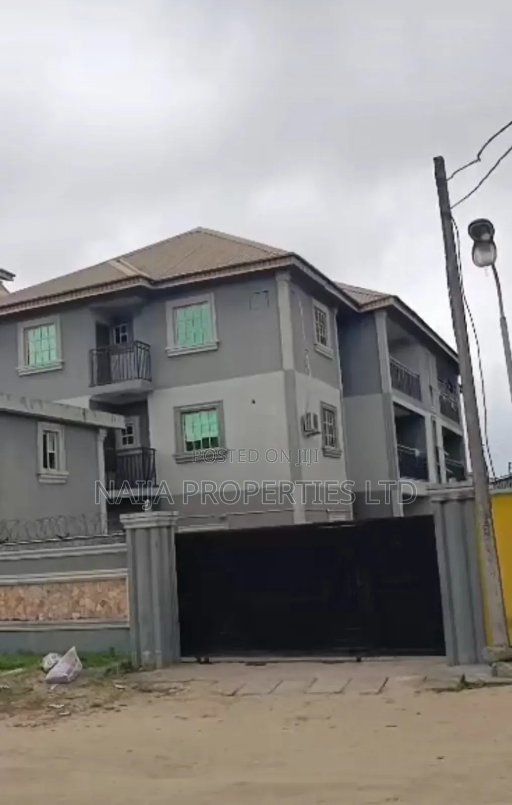3bdrm Block of Flats in Skymall, Sangotedo for sale in Sangotedo
