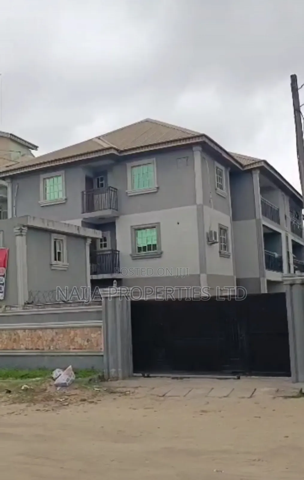 3bdrm Block of Flats in Skymall, Sangotedo for sale in Sangotedo