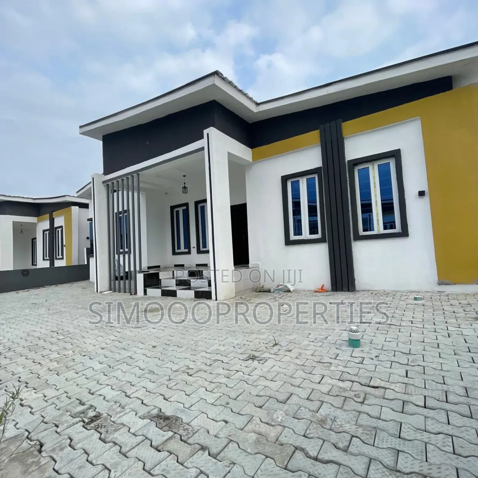 3bdrm Bungalow in Peak Park, Lakowe for sale in Lakowe