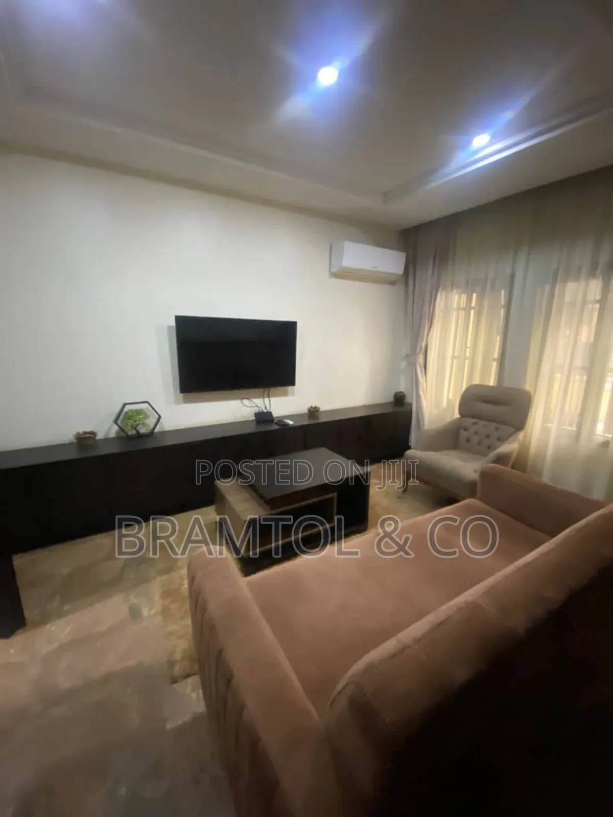 Furnished 1bdrm Block of Flats in Wuse 2 for rent in Wuse 2